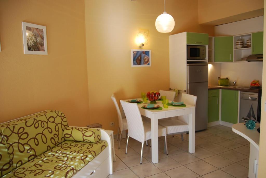 Lagrange Grand Bleu Vacances - Residence Les Jardins De Neptune Saint-Cyprien  Exterior foto