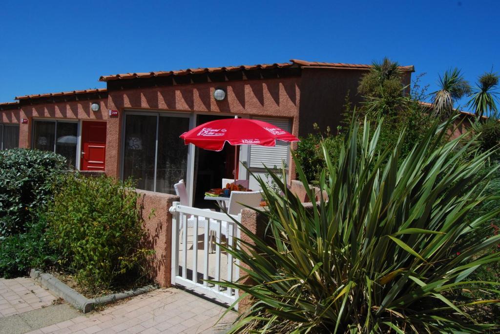 Lagrange Grand Bleu Vacances - Residence Les Jardins De Neptune Saint-Cyprien  Zimmer foto